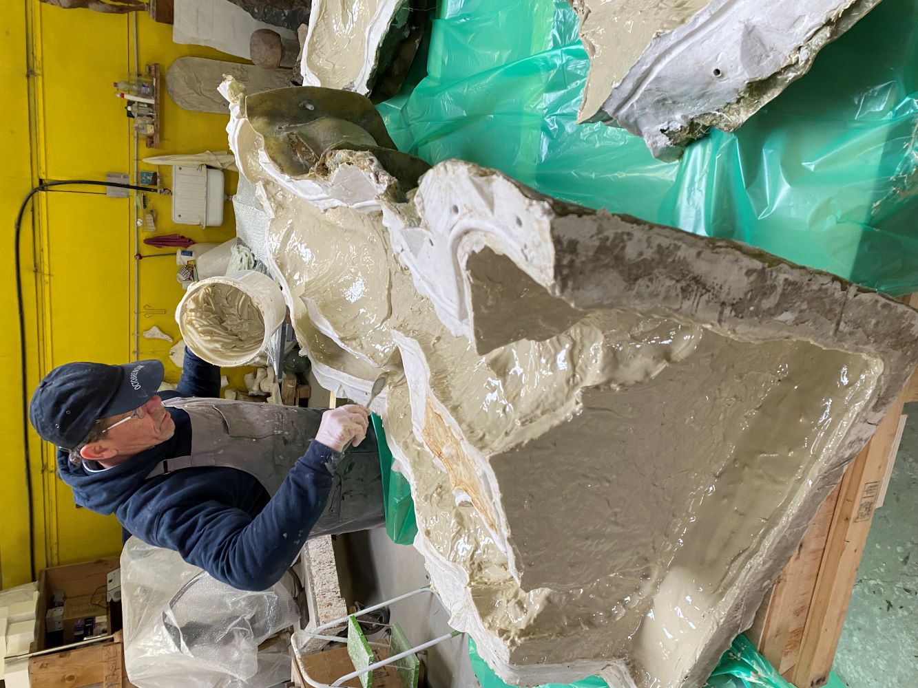 Application d'un bourrelet de gelcoat